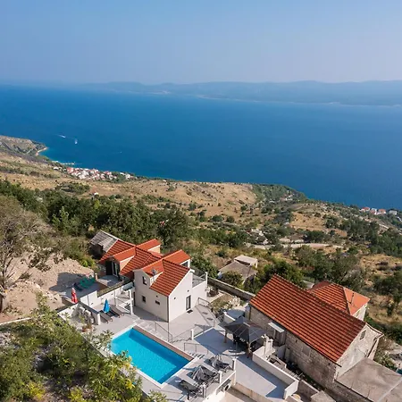 Vista Mit Privatem Pool Holiday home *