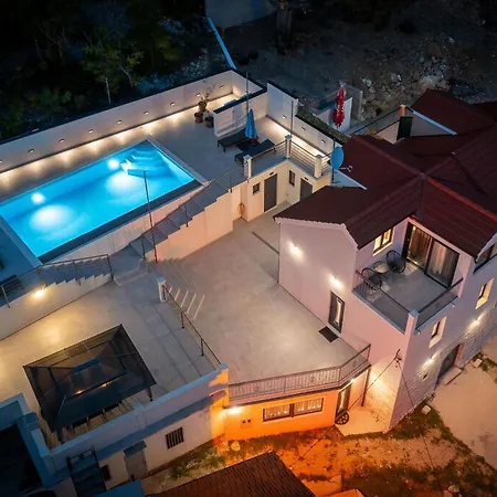 Vista Mit Privatem Pool *