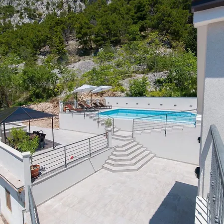 Holiday home Vista Mit Privatem Pool Lokva Rogoznica